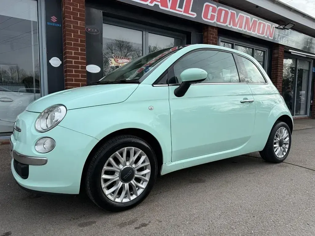 Used Fiat 500 Lounge 69 HP (50 kW) 2014 Green Hatchback