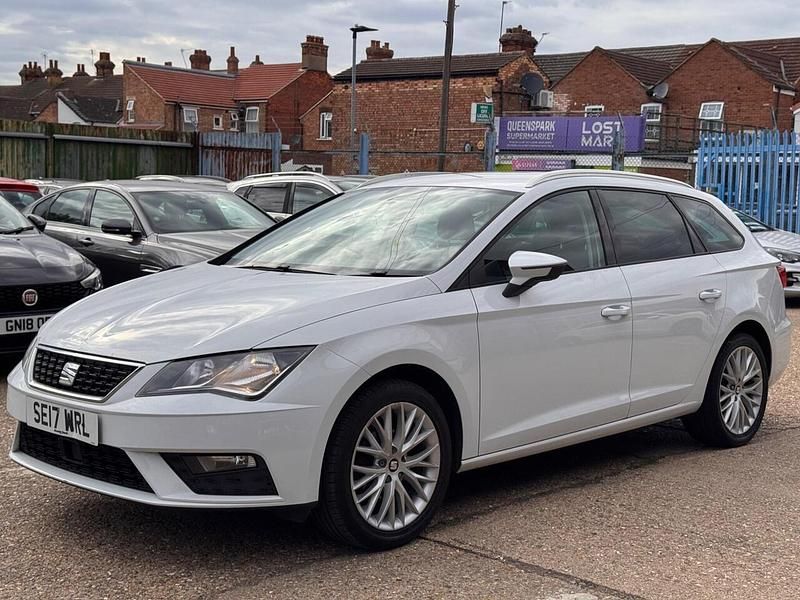 Begagnad Seat Leon SE Dynamic 2017 Vit Kombi