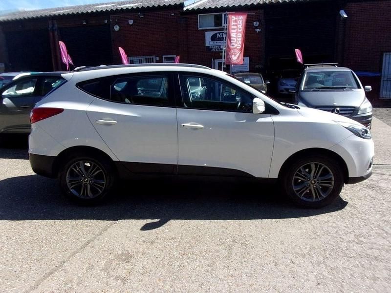 Usado Hyundai ix35 SE 115 HP (84 kW) 2014 Branco SUV