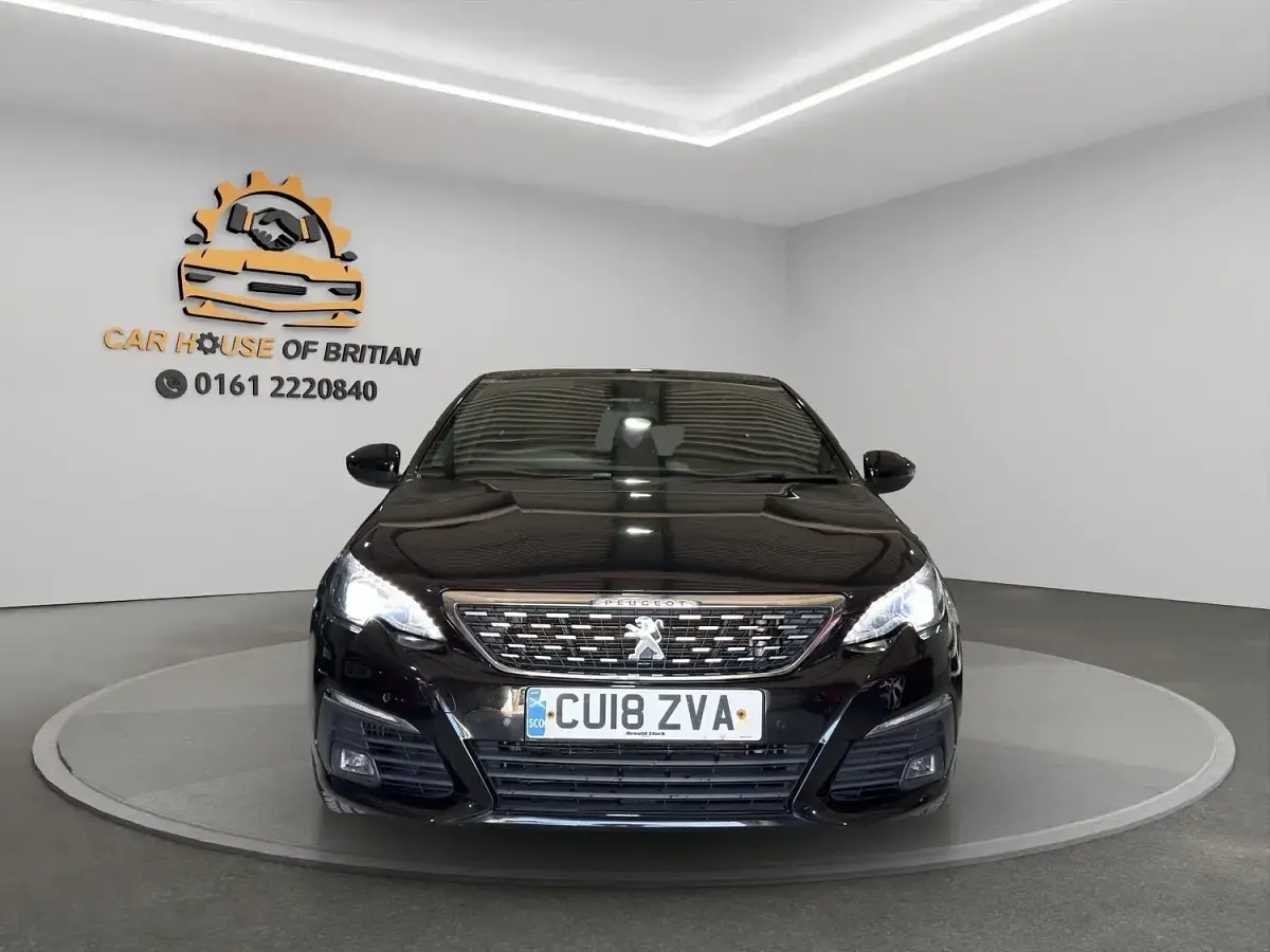 Usado Peugeot 308 GT-line 130 HP (95 kW) 2018 Preto Citadino