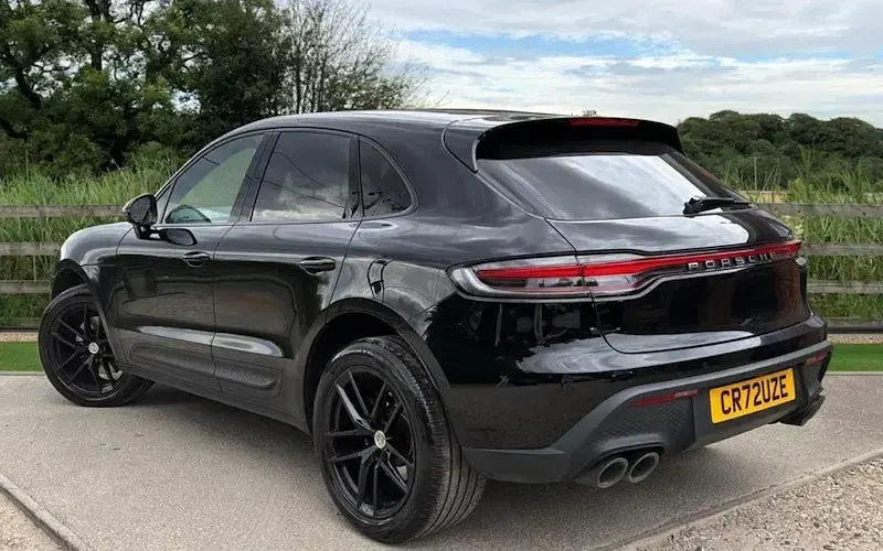 Used Porsche Macan 265 HP (194 kW) 2025 SUV