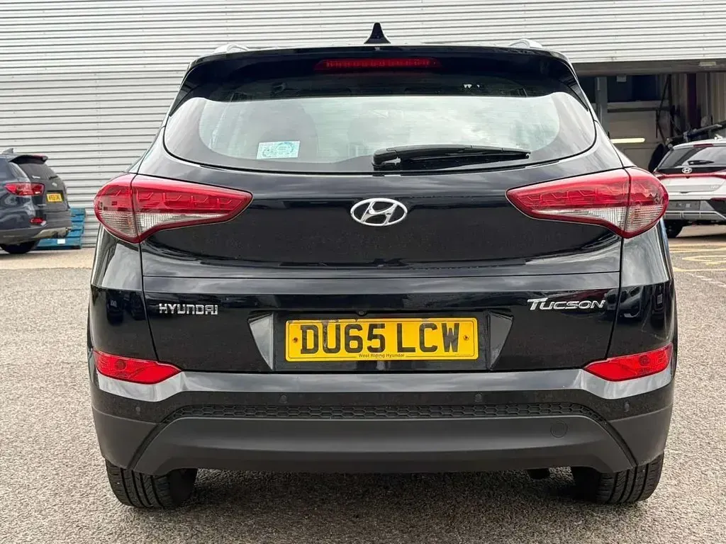 Used Hyundai Tucson SE 116 HP (85 kW) 2015 Black SUV