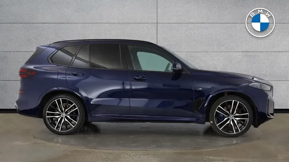 Used BMW X5 M Sport 482 HP (354 kW) 2025 Blue SUV