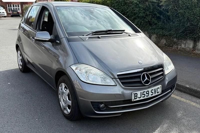 Grey Used 2009 Mercedes A160 Classic Hatchback | £2,995 (Fair price) - Image 1/1