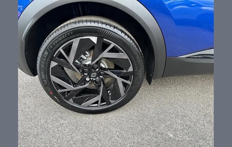 Nouă Renault Captur Esprit Alpine 114 CP (83 kW) 2026 Gri SUV