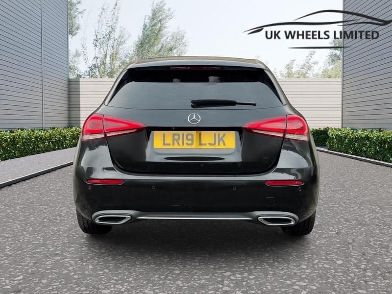 Used Mercedes A180 Executive 136 HP (100 kW) 2019 Black Hatchback