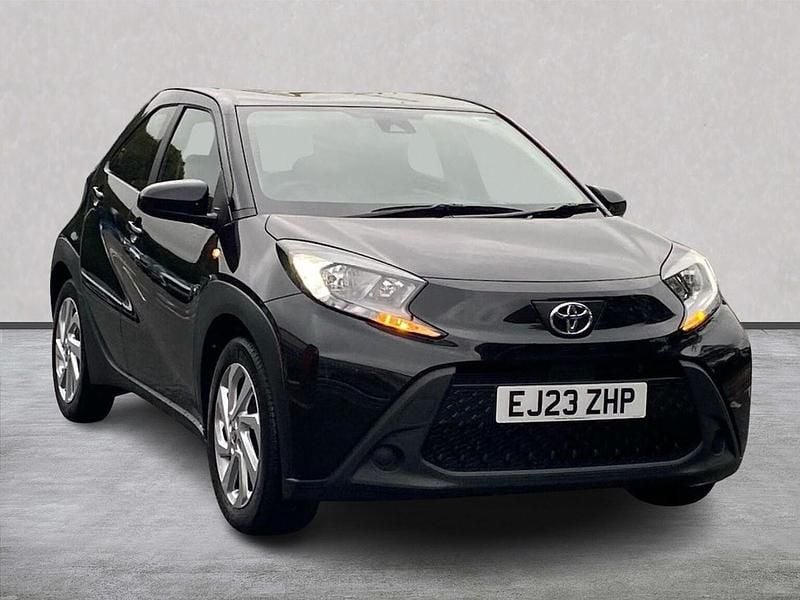 Black Used 2023 Toyota Aygo PURE Hatchback | £11,899 (Good price) - Image 1/4
