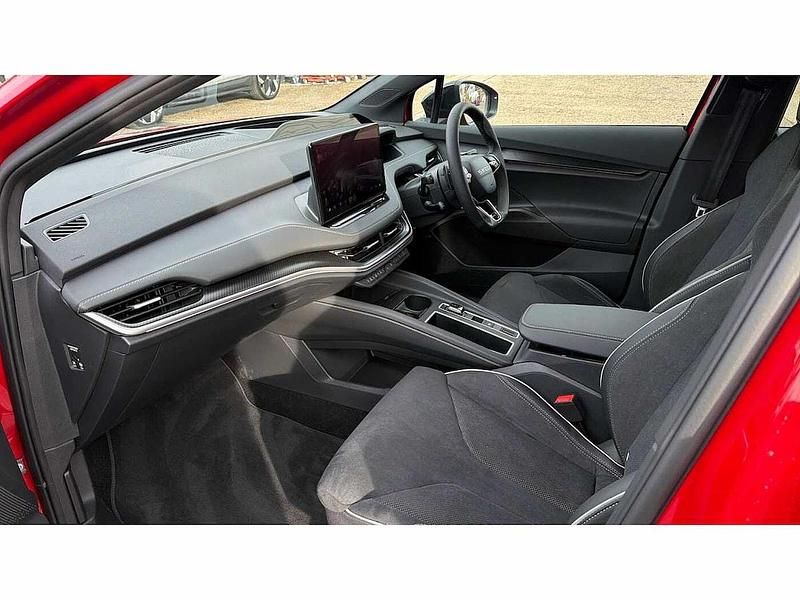 Used Skoda Elroq SportLine 150 kW (204 HP) 2025 Velvet red metallic SUV