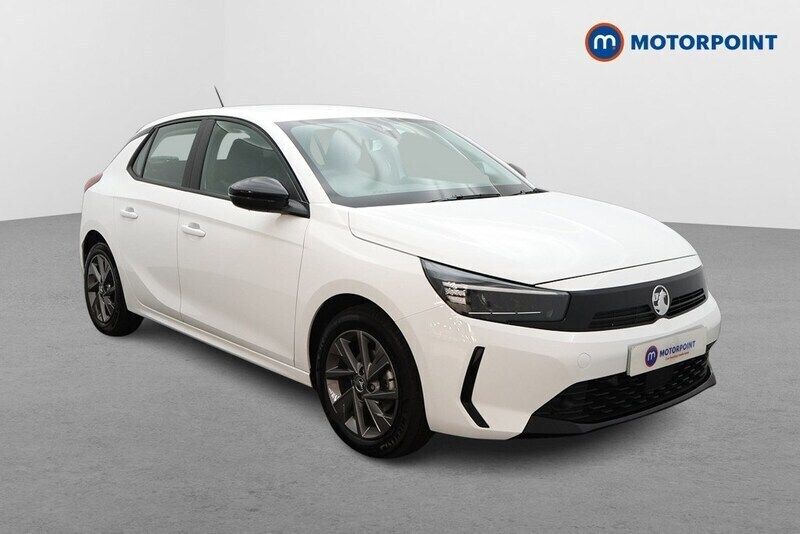 White Used 2024 Vauxhall Corsa Design Edition Hatchback | £13,999 (Fair price) - Image 1/4
