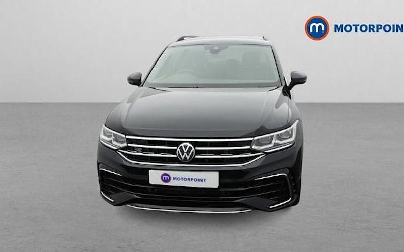 Used VW Tiguan R-line 245 HP (180 kW) 2023 Black SUV