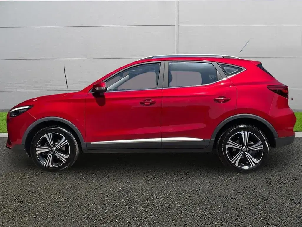Used MG ZS Excite 106 HP (77 kW) 2022 Red SUV