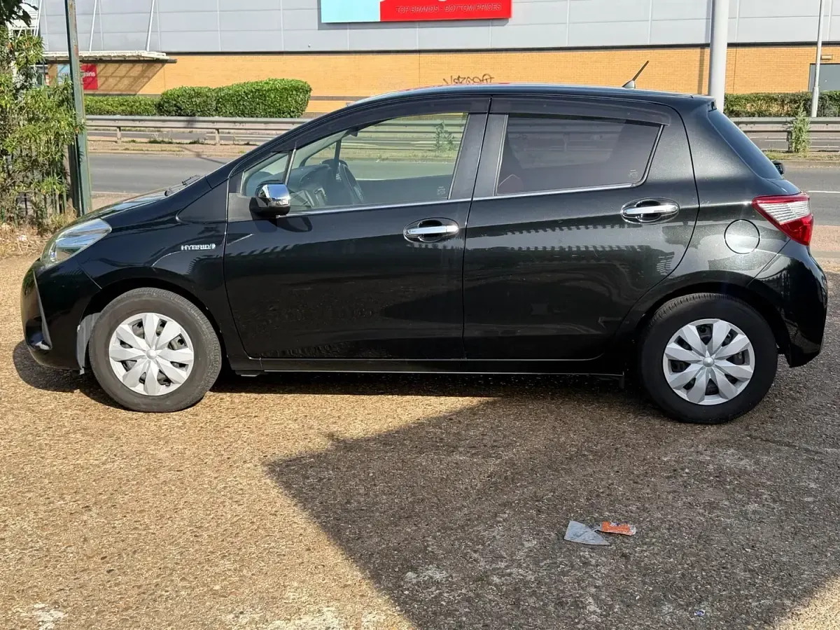 Used Toyota Yaris Design 2017 Black Hatchback