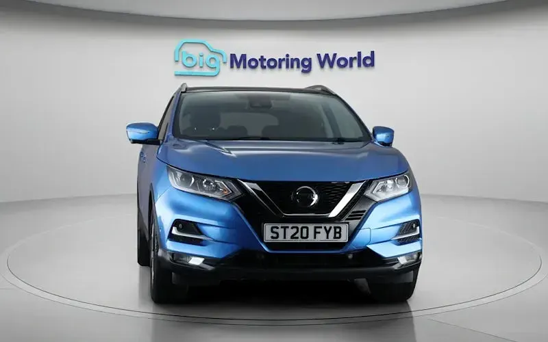 Used Nissan Qashqai N-Connecta 140 HP (102 kW) 2020 Blue SUV