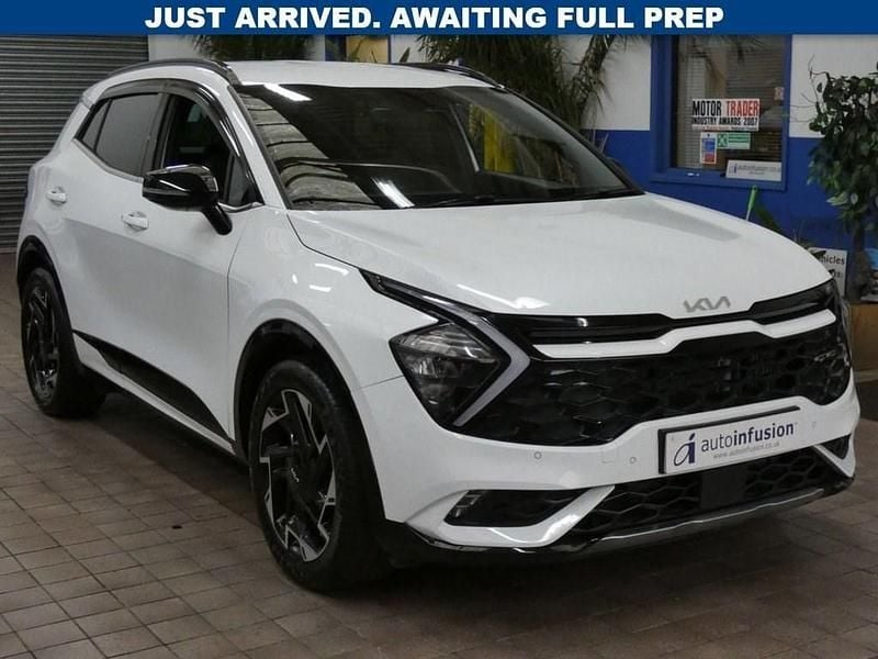 Used Kia Sportage GT-Line 148 HP (108 kW) 2024 White SUV
