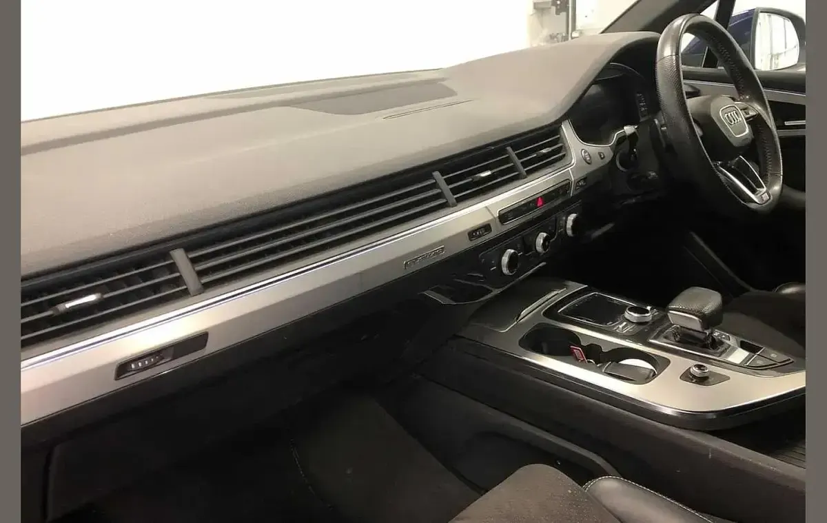 Używany Audi Q7 S-Line 231 KM (169 kW) 2019 Niebieski SUV