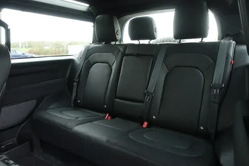 Usado Land Rover Defender SE Dynamic 2022 Azul SUV