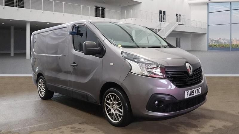 Used Renault Trafic Business 2019 Grey MPV