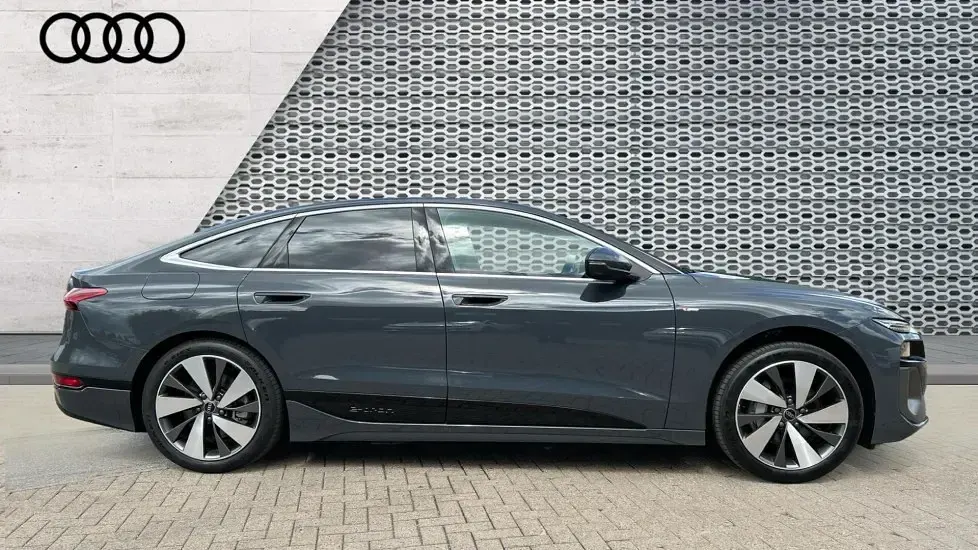 New Audi A6 e-tron S-Line 269 kW (367 HP) 2025 Magnet grey Estate