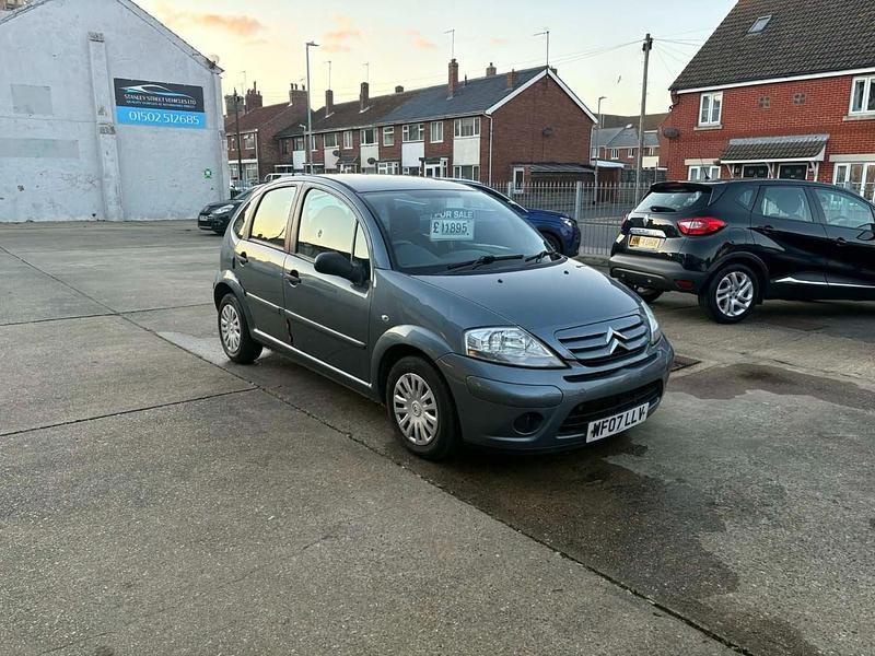 Begagnad Citroën C3 2007 Grå Halvkombi