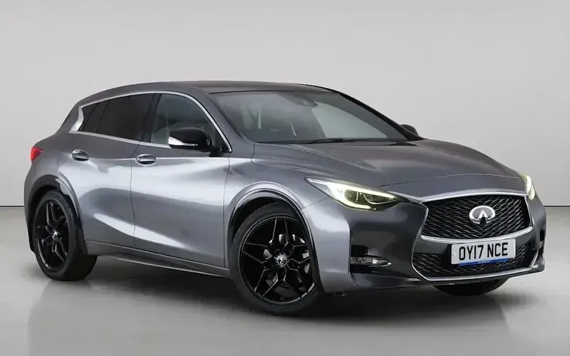Used Infiniti Q30 Sport Tech 211 HP (155 kW) 2017 Hatchback