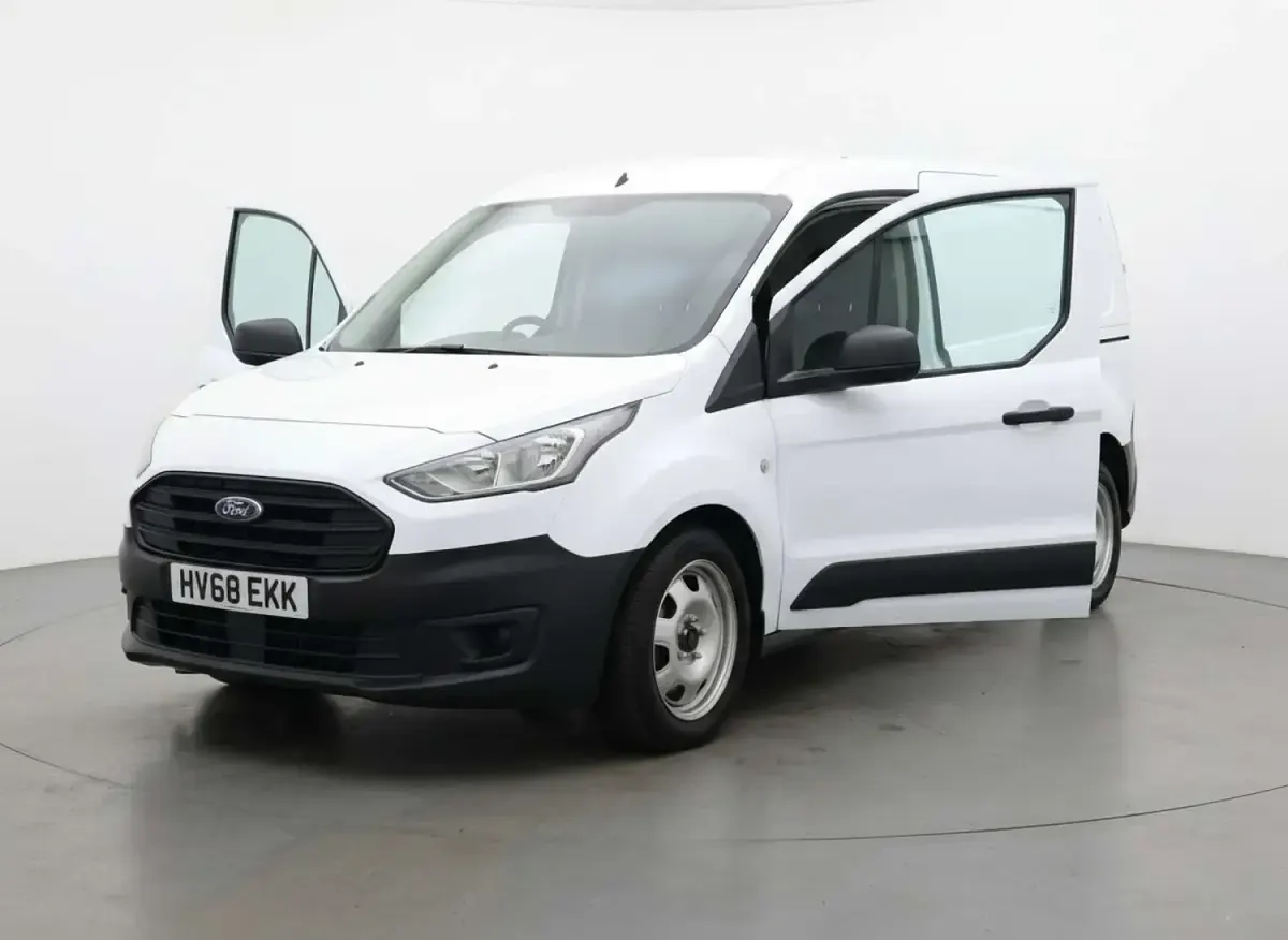 Used Ford Transit 100 HP (73 kW) 2018 White Van