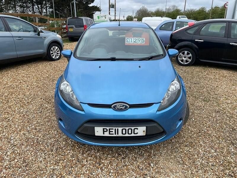 Used Ford Fiesta 95 HP (69 kW) 2011 Blue Hatchback