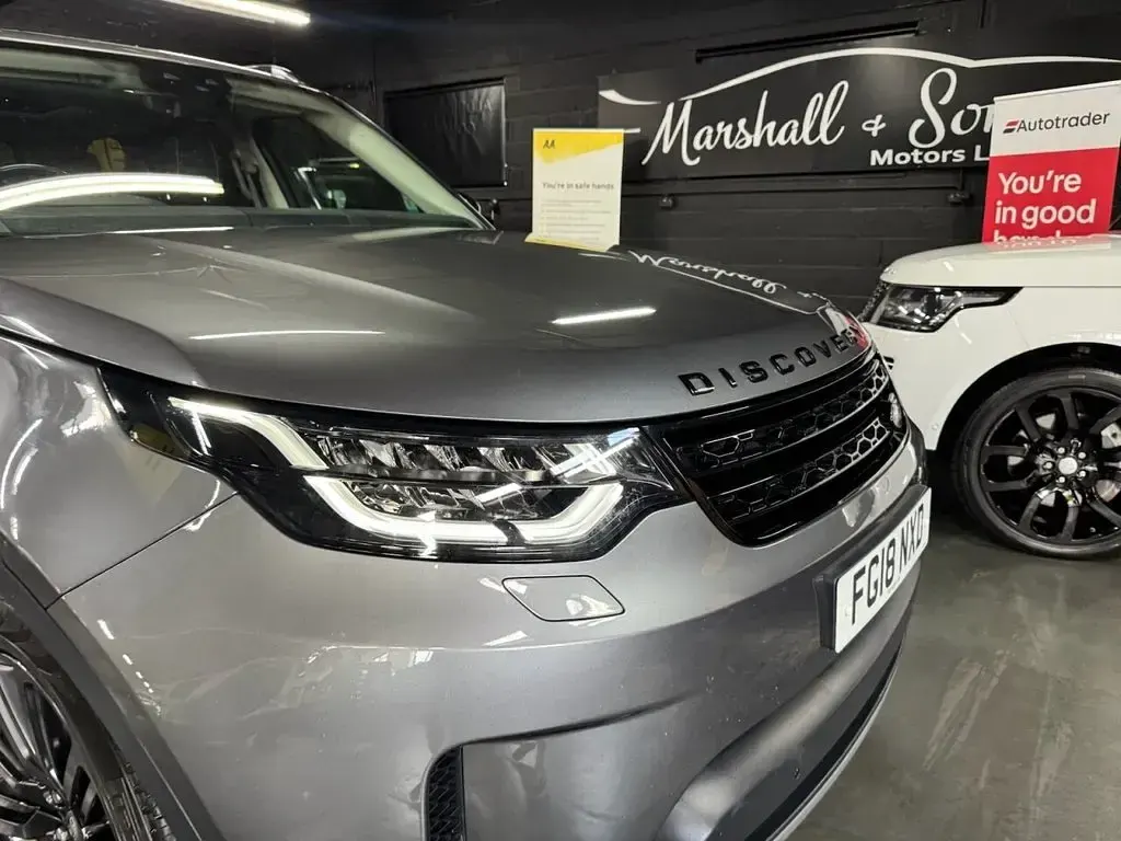 Used Land Rover Discovery 5 HSE 258 HP (189 kW) 2018 Grey SUV