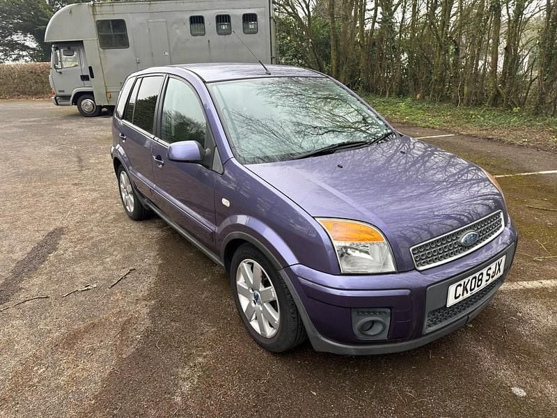 Used Ford Fusion 2008 Mauve Hatchback