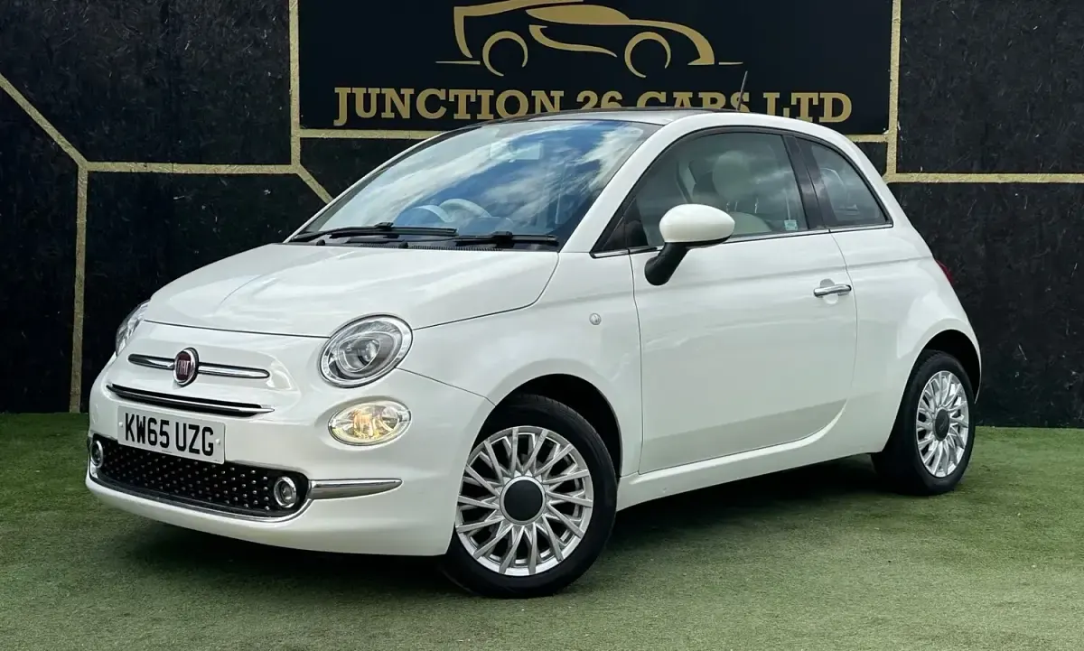 Used Fiat 500 Lounge 69 HP (50 kW) 2016 White Hatchback