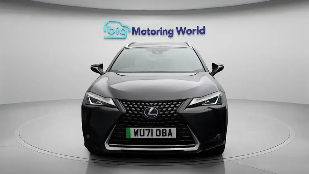 Used Lexus UX 300e 150 kW (204 HP) 2021 SUV