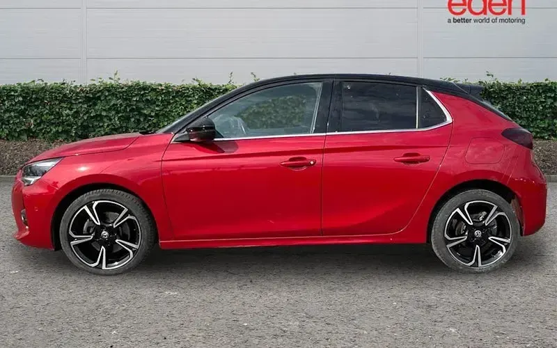 Used Vauxhall Corsa Ultimate 101 HP (74 kW) 2023 Red Hatchback