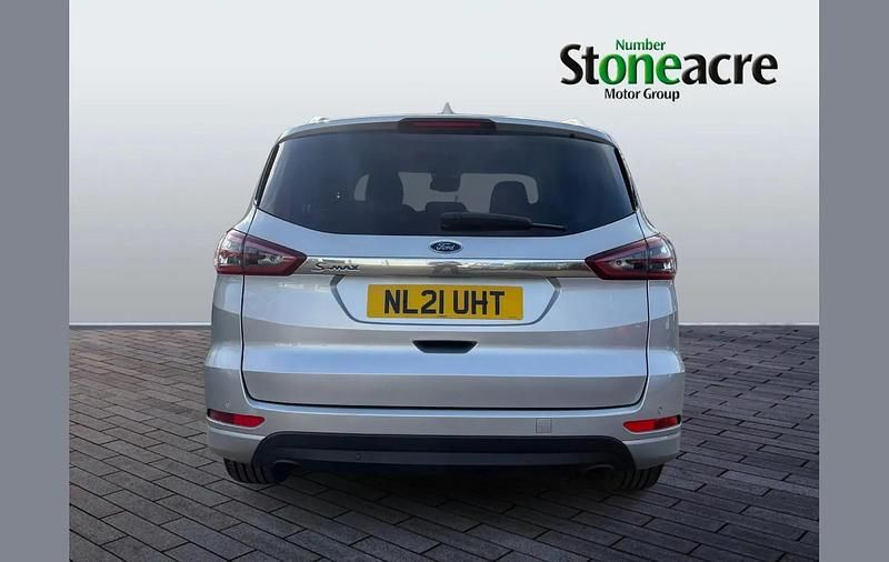 Used Ford S-MAX Titanium 147 HP (108 kW) 2021 Silver MPV