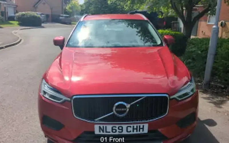 Used Volvo XC60 Momentum 190 HP (139 kW) 2019 SUV