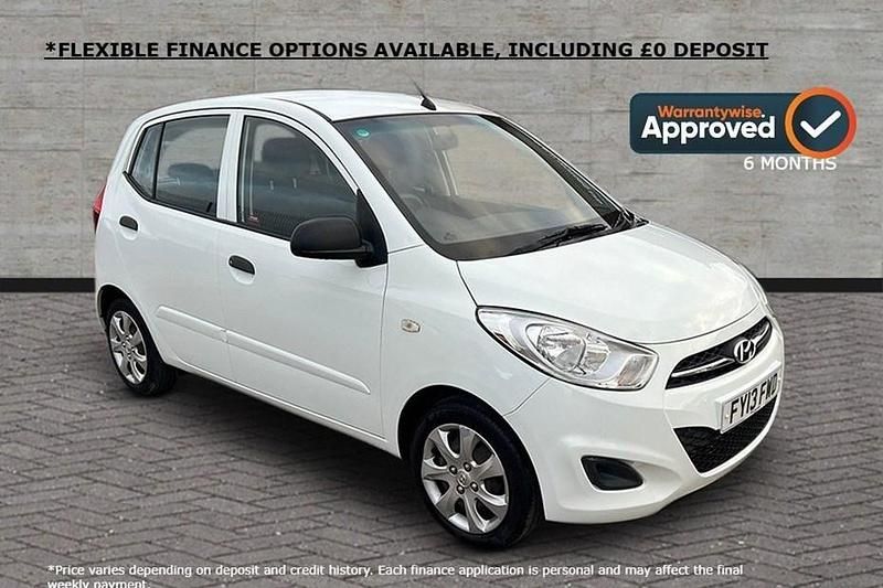 White Used 2013 Hyundai i10 Classic Hatchback | £3,795 (Fair price) - Image 1/1