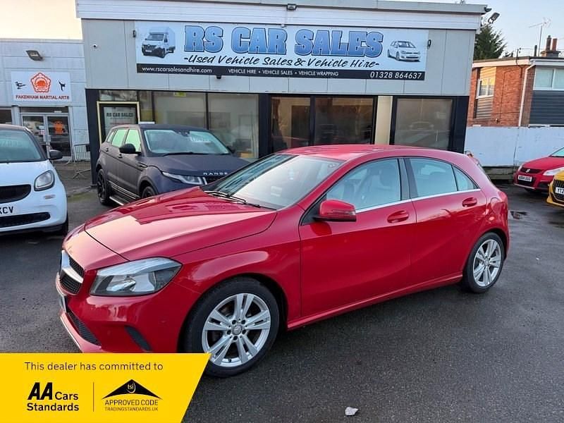 Used Mercedes A180 Executive 2016 Red Hatchback