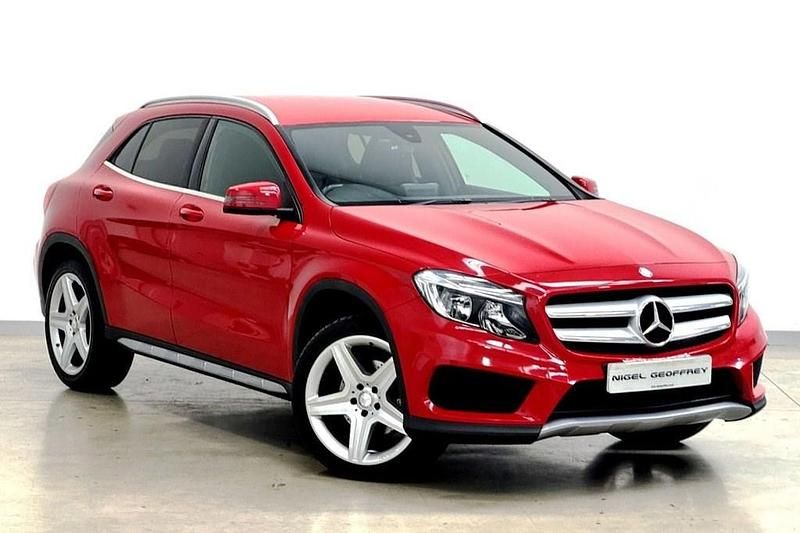 Red Used 2015 Mercedes GLA220 AMG line SUV | £11,950 (Fair price) - Image 1/4