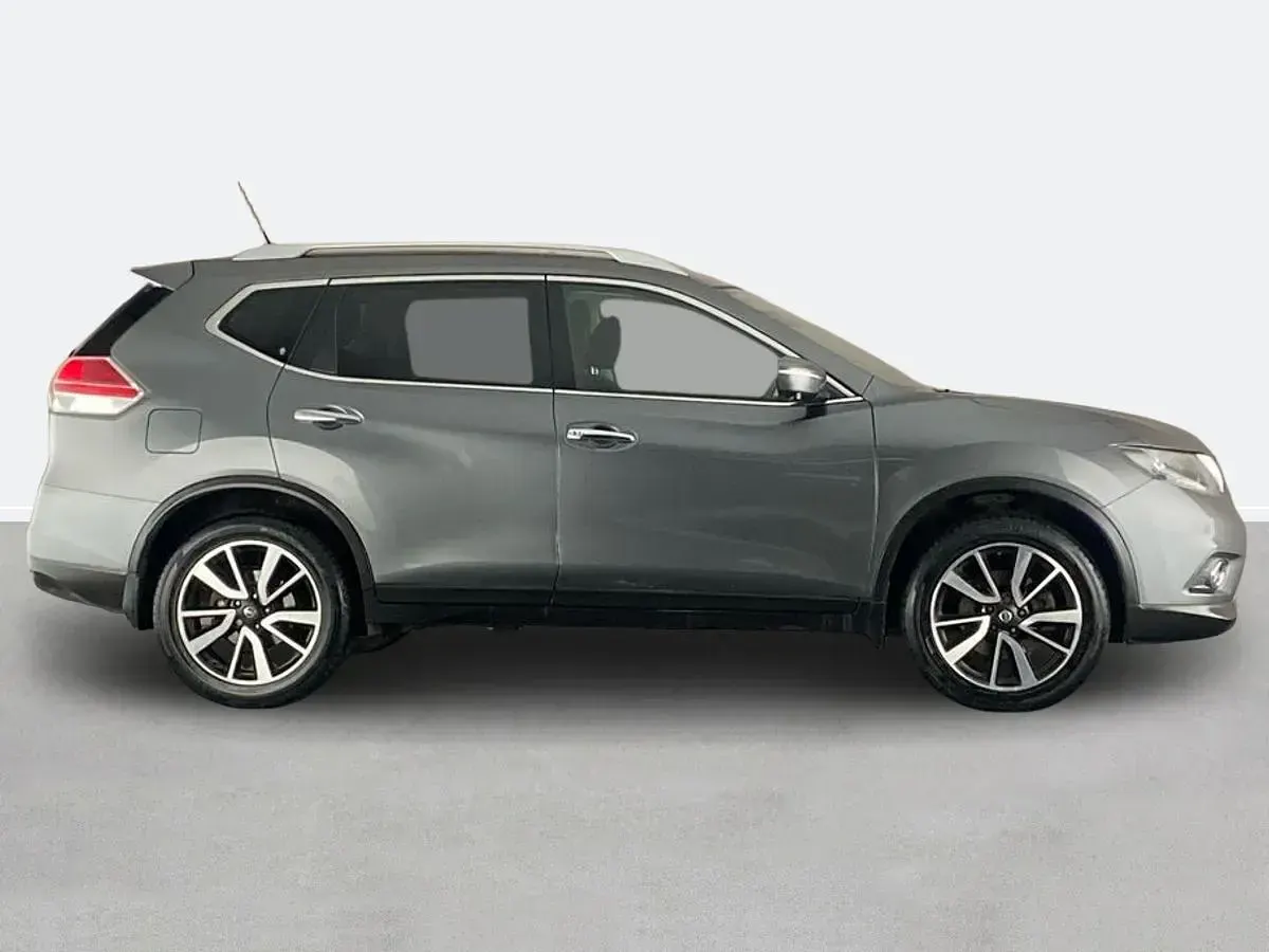 Used Nissan X-Trail N-Vision 177 HP (130 kW) 2017 Grey SUV