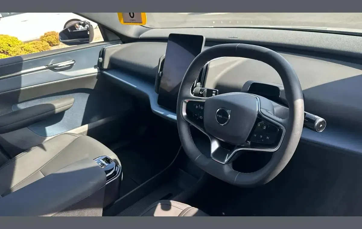 Used Volvo EX30 Ultra 196 kW (267 HP) 2025 Grey SUV