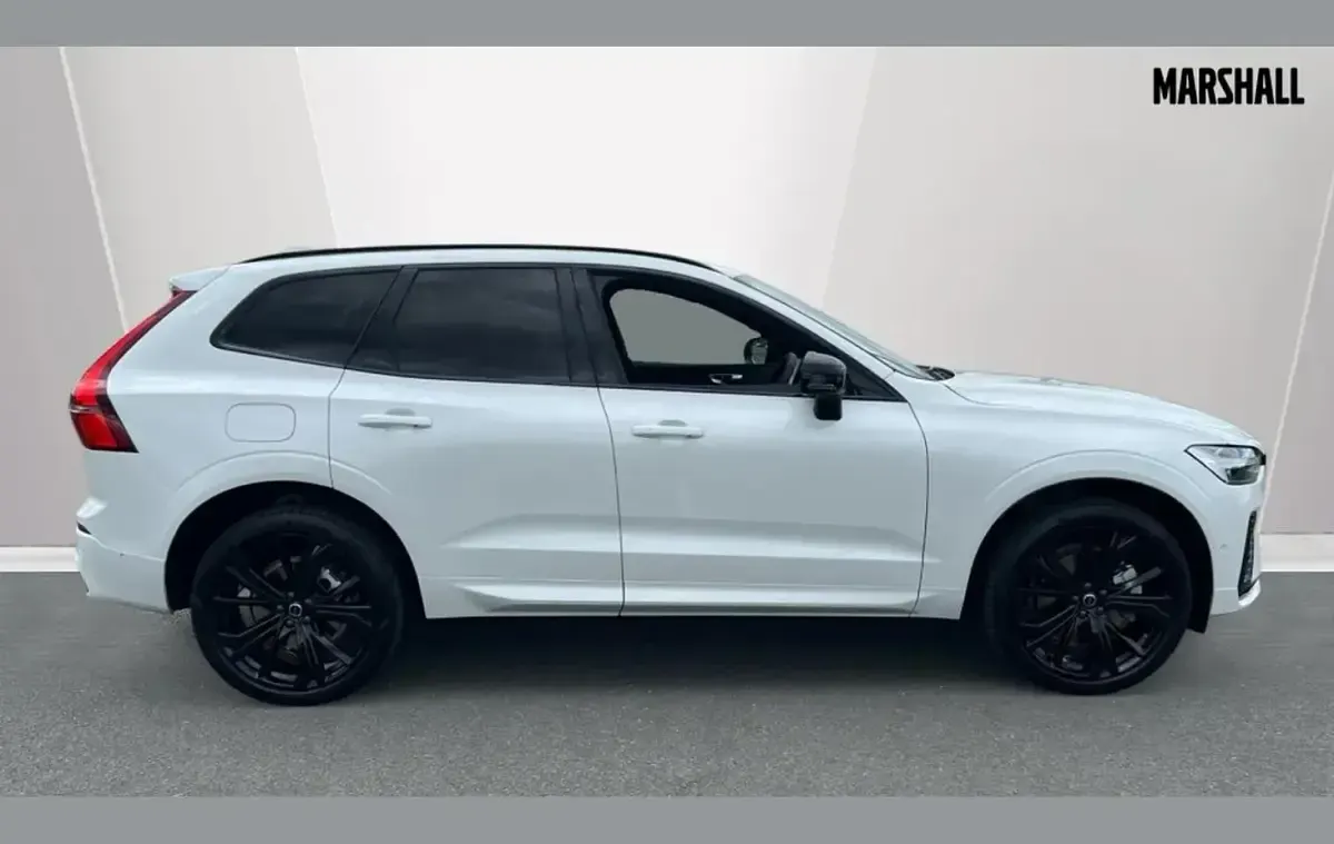 Novo Volvo XC60 Plus 350 HP (257 kW) 2026 Branco SUV