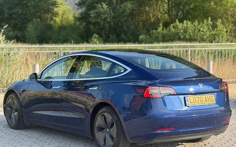 Used Tesla Model 3 Standard Range 180 kW (245 HP) 2021 Sedan