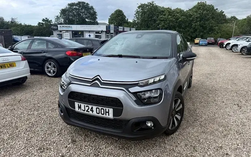 Used Citroën C3 PureTech 110 HP (80 kW) 2024 Hatchback