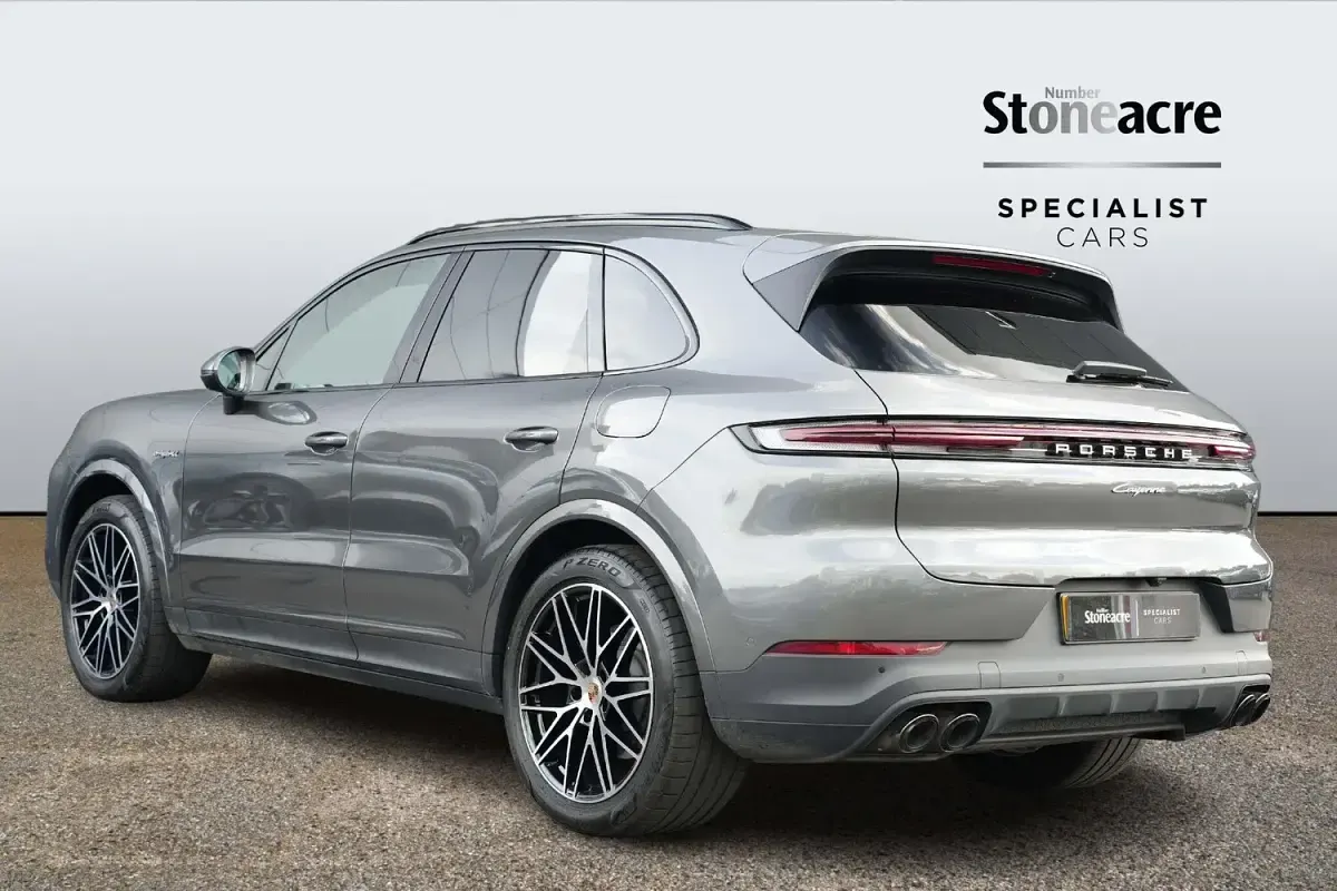 Used Porsche Cayenne 2025 Grey SUV