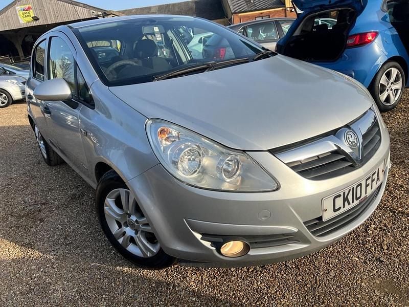 Used Vauxhall Corsa 85 HP (62 kW) 2010 Silver Hatchback
