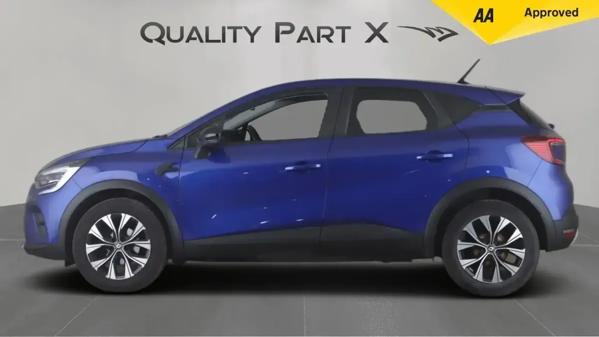 Used Renault Captur Evolution 2023 Blue SUV