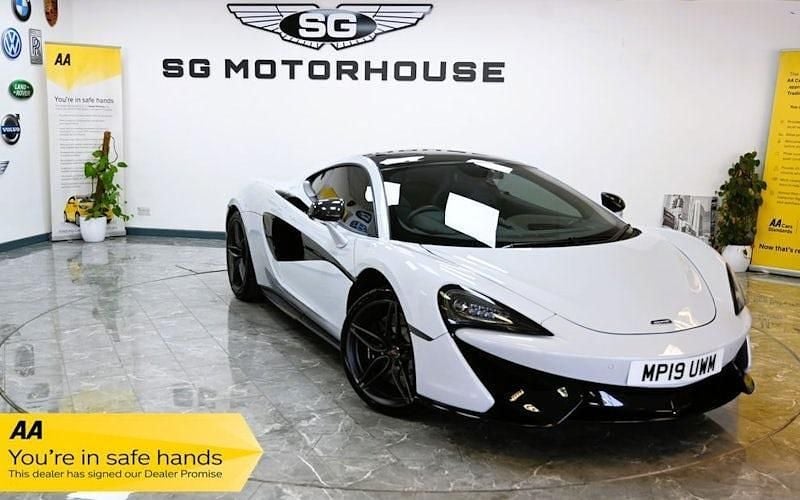 White Used 2018 McLaren 570GT Coupe | £82,995 - Image 1/4
