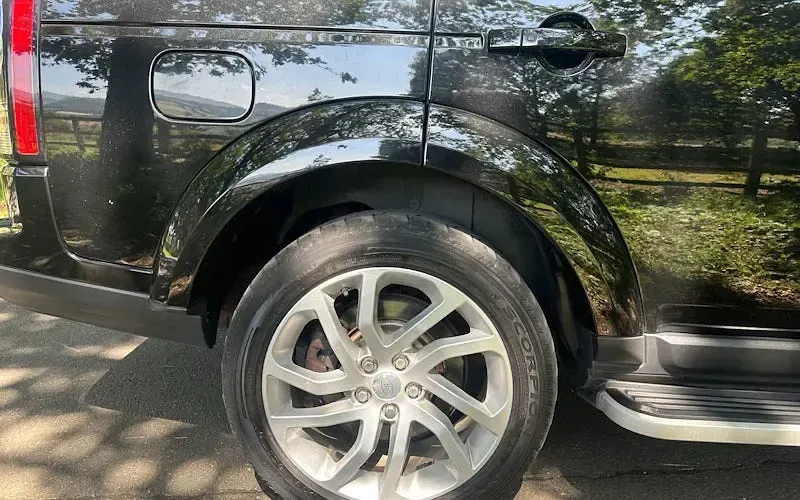 Used Land Rover Discovery HSE 256 HP (188 kW) 2014 Black SUV