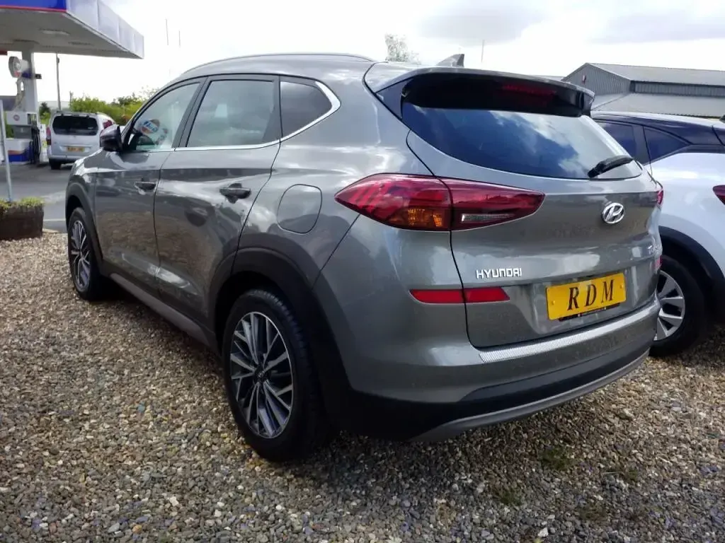 Used Hyundai Tucson Premium 115 HP (84 kW) 2019 Grey SUV