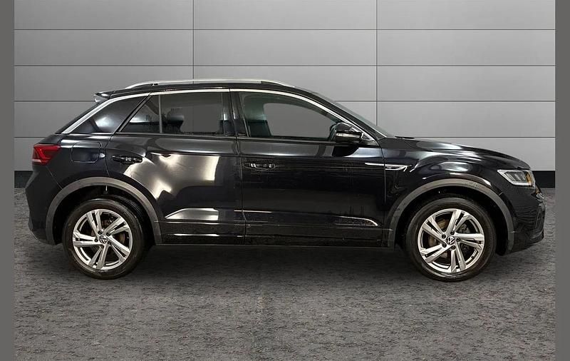 Used VW T-Roc R-line 150 HP (110 kW) 2023 Black SUV