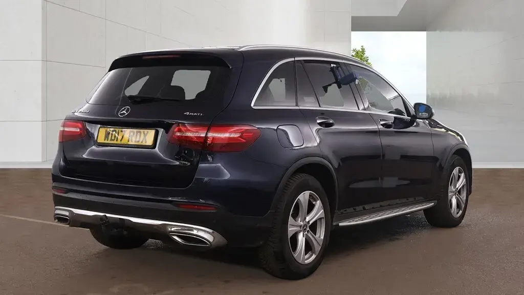 Used Mercedes GLC250 Premium 2017 Blue SUV