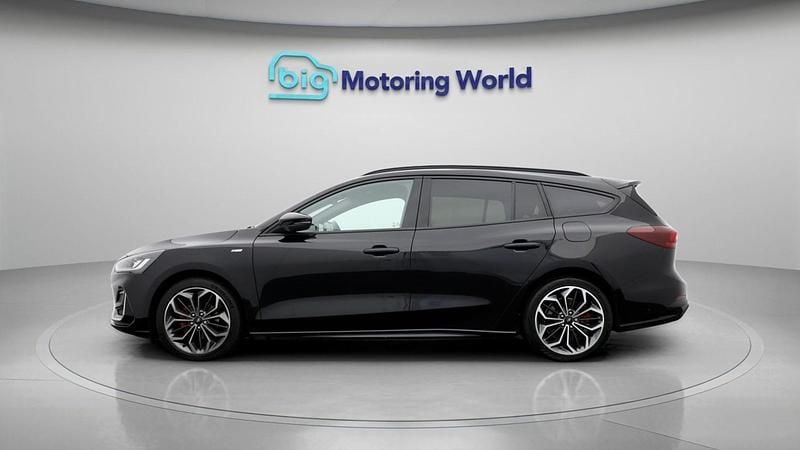 Used Ford Focus ST-Line 2022 Black Estate
